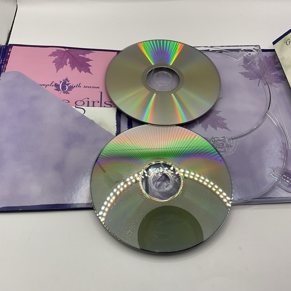 Gilmore Girls: The Complete Sixth Season DVD Set - Blue - Picture 16 of 16